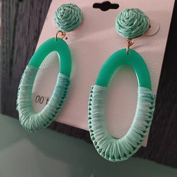PANNEE By PANACEA Boho Mint/Seafoam Green Rattan & Resin Oval Drop Earrings**NEW - Picture 2 of 2